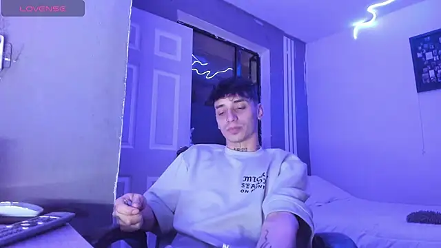 alejo_greyx Pertunjukan Webcam
