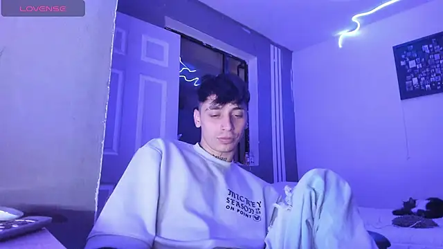 alejo_greyx Pertunjukan Webcam