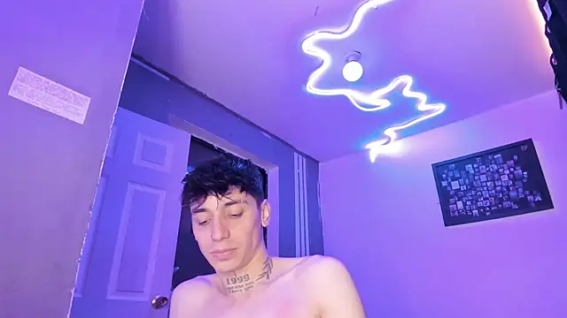 alejo_greyx Adlı Modelin Web Kamerası Şovu