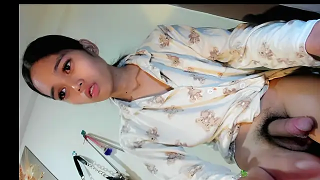 Show modela CUTIE_GIRLSX na web-kameri