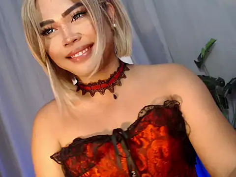 Queen_Lagatxx 网络视讯表演