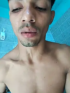 Brayanellatino Webcam-Show