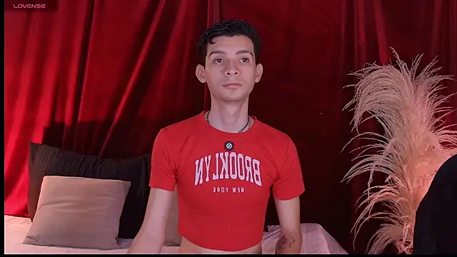 VicenteFerrer Adlı Modelin Web Kamerası Şovu