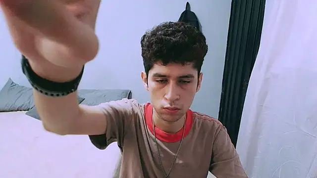 הופעת וובקאם של mr_erik_grey