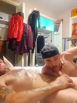 TattoosNTucky Show in webcam
