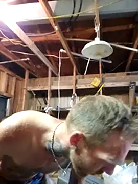 TattoosNTuckyn Webbikameraesitys