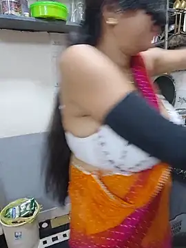 Show webcam de Eroticc_Desiree-