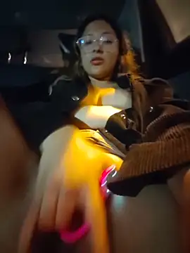airamoon17 লাইভ XXX চ্যাট