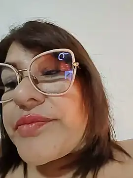 AlexxiaaMat live XXX chat