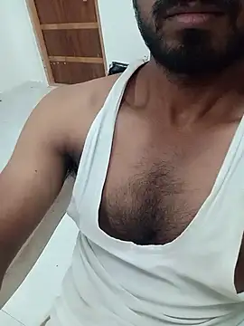 Pussy_lover_bull Adlı Modelin Web Kamerası Şovu