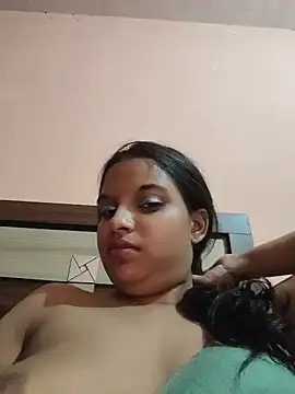 Chat +18 de Sexy_Aaradhya ao vivo