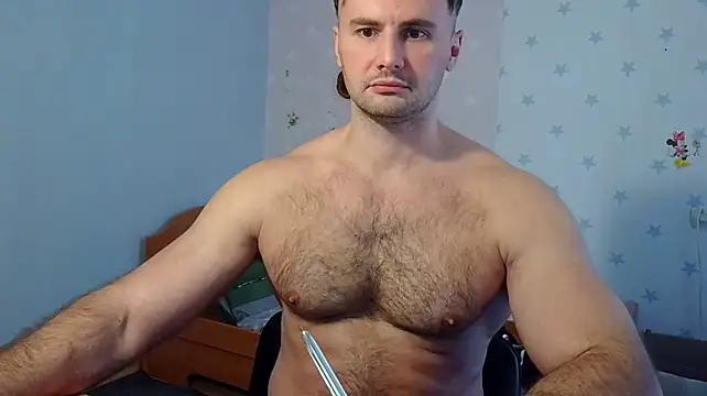 muscle_uncut – Kamerová šou