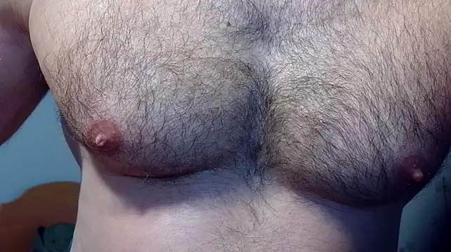muscle_uncut – Kamerová šou