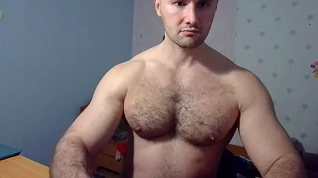 muscle_uncut – Kamerová šou