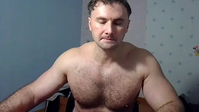 muscle_uncut – Kamerová šou