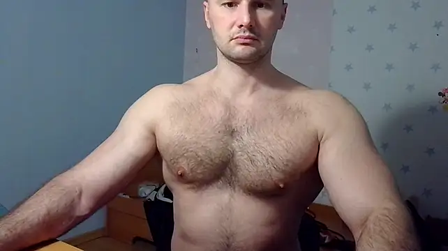 muscle_uncut – Kamerová šou