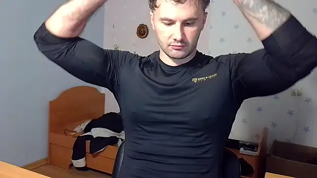Webkamerová show muscle_uncut