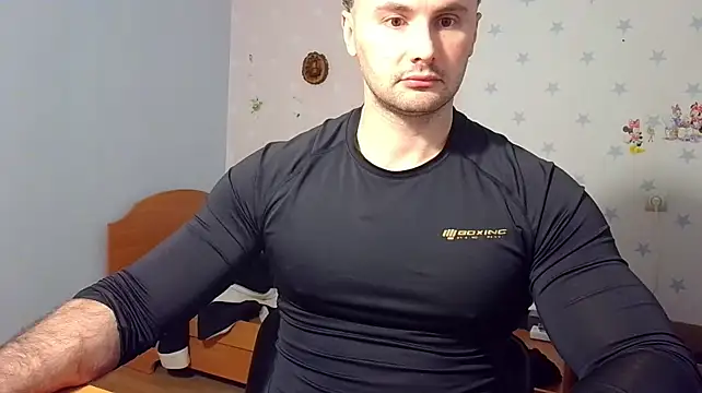 muscle_uncut 网络视讯表演