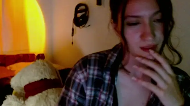 Chat +18 de lia_ana ao vivo