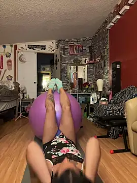 TranSexualJade95 网络视讯表演