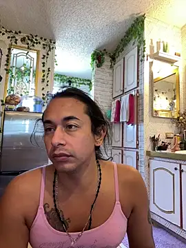 TranSexualJade95 webkamerás műsora