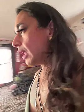 TranSexualJade95 webkamerás műsora