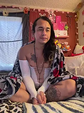 Show modela TranSexualJade95 na web-kameri
