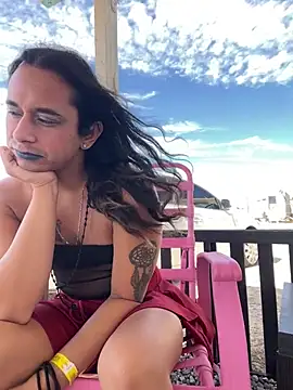 TranSexualJade95 Show in webcam