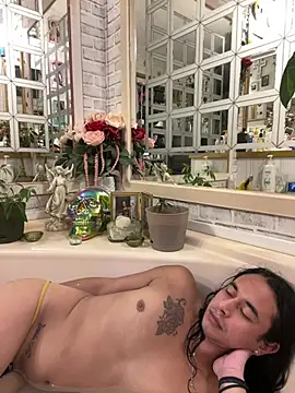 TranSexualJade95 webkamerás műsora