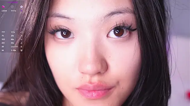 Chat +18 de FancyEsten ao vivo