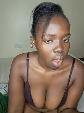 Seductress_slut Live XXX-Chat