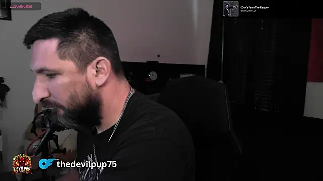 Show Webcam de DevilPup75_