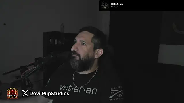 DevilPup75_'s Webcam Show
