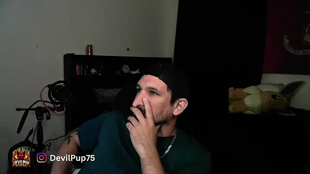Show webcam de DevilPup75_