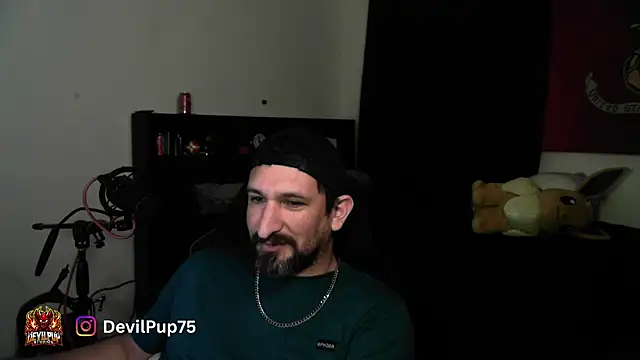 DevilPup75_'s Webcam Show