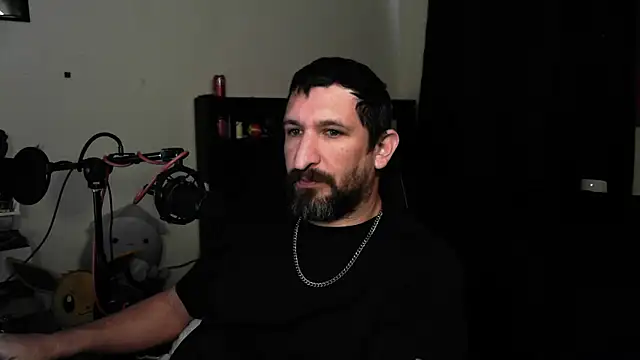 DevilPup75_'s Webcam Show