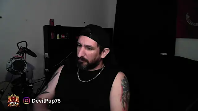 DevilPup75_のウェブカメラショー