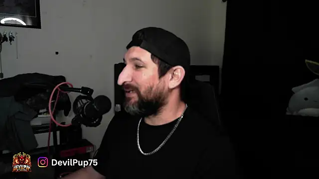 Show webcam de DevilPup75_