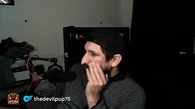 DevilPup75_'s Webcam Show