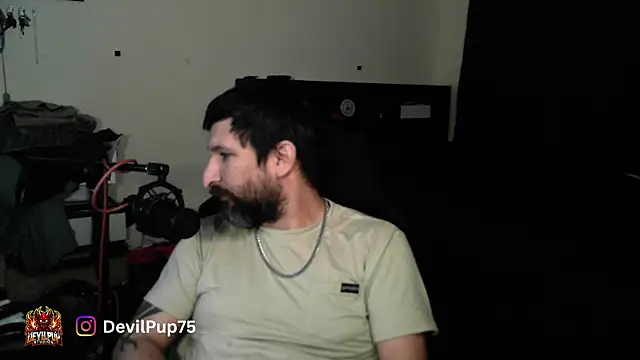 Show Webcam de DevilPup75_