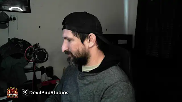 DevilPup75_ webkamerás műsora