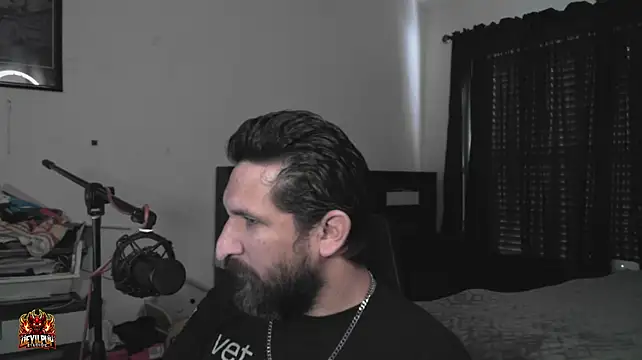 DevilPup75_ Шоу с уебкамера