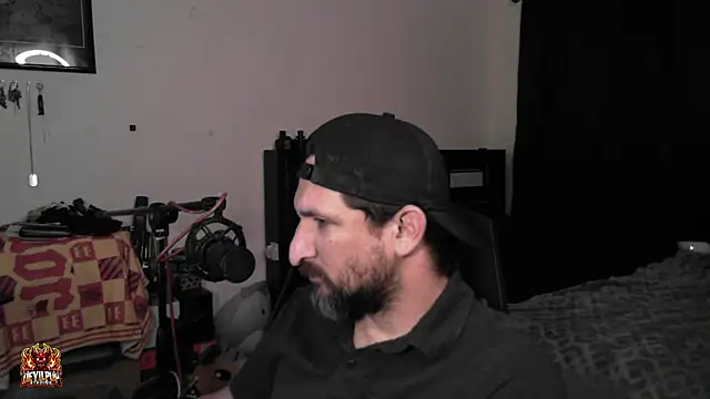 DevilPup75_ Pertunjukan Webcam