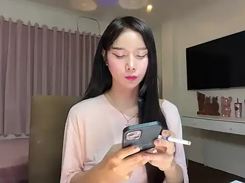YourNaughtyPrincess' Webcam Show