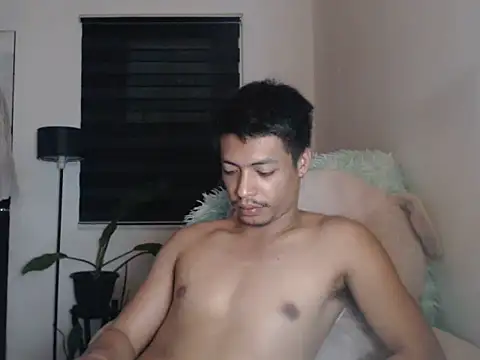 Asian_gregor 网络视讯表演