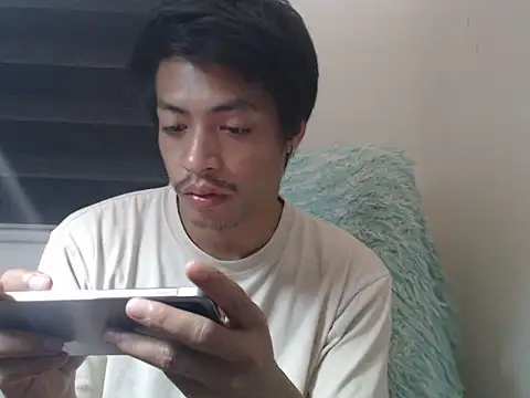 Asian_gregor Pertunjukan Webcam