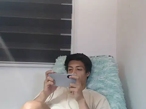 Asian_gregor Pertunjukan Webcam