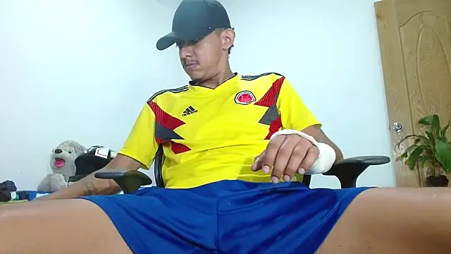 عرض كام skinny23cm