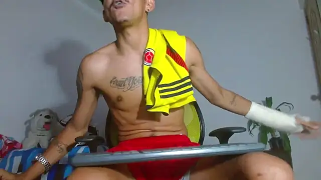 عرض كام skinny23cm