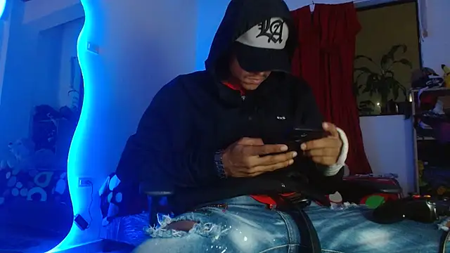 skinny23cmn Webbikameraesitys